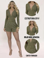 Macaquinho Feminino Curto Decote Cinto Bolso Montaria Manga