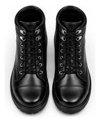 Bota Coturno Salto Baixo Aplicação Metal Preto