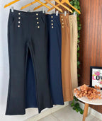 Calça Flare Feminina Cintura Alta com Botões Dourados
