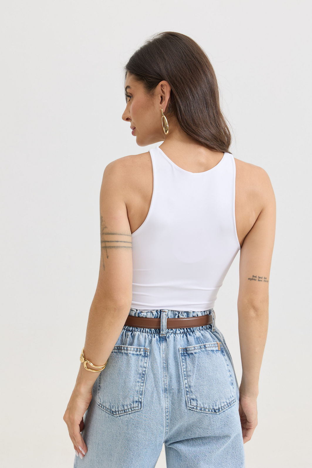 BAZARNOVIDADESBEST SELLERSESSENCIAIST-SHIRTSLISASESTAMPADASOVERSIZEDLISASESTAMPADASOVERSIZEDVESTIDOSESTILOSINVERNOROMANTICAURBANNOITEINVERNOROMANTICAURBANNOITEROUPASacessóriosblusas e camisascalçascasacos e tricôsconjuntoscroppeds, tops e bodysjeansregata