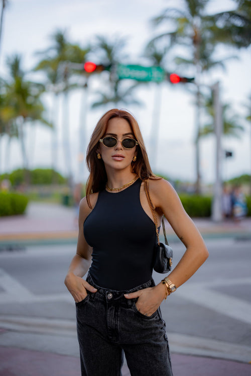 BAZARNOVIDADESBEST SELLERSESSENCIAIST-SHIRTSLISASESTAMPADASOVERSIZEDLISASESTAMPADASOVERSIZEDVESTIDOSESTILOSINVERNOROMANTICAURBANNOITEINVERNOROMANTICAURBANNOITEROUPASacessóriosblusas e camisascalçascasacos e tricôsconjuntoscroppeds, tops e bodysjeansregata