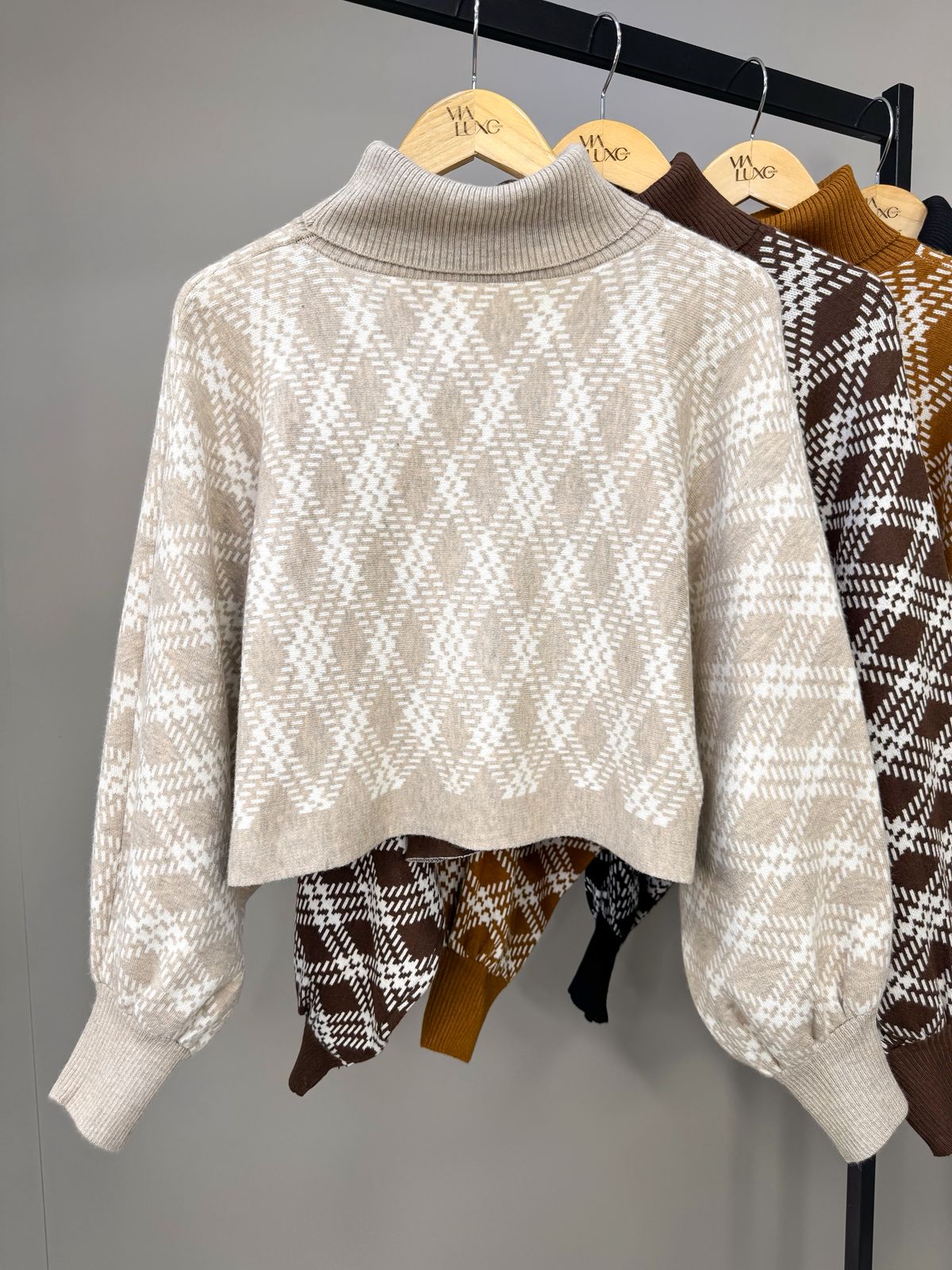 CROPPED TRICÔ MODAL AMPLO GOLA BIA