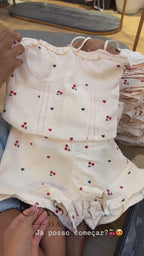 Conjunto Feminino Estampa Cerejas – Top Corset com Costas em Lastex + Short
